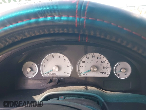 2003 Ford Thunderbird Deluxe z VIN 1FAHP60A33Y110451, wystawiony jako IAAI lot #42133863 z przebiegiem Nie podano mil oraz . Historia ofert i sprzedaży dostępna na DreamBid. Obrazek 7.