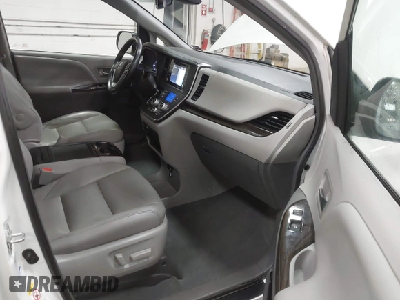 2019 Toyota Sienna XLE with VIN 5TDDZ3DCXKS224647, listed as a IAAI auction lot 41686896 with 93,453 mi miles and . Bid and sale history available at DreamBid. Image 5.