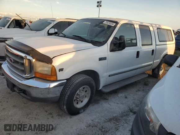 2000 Ford F-350 XL with VIN 1FTSW30S6YEC82315, listed as a Copart auction lot 75479334 with 327,345 mi miles and Salvage Title. Bid and sale history available at DreamBid. Image 1.