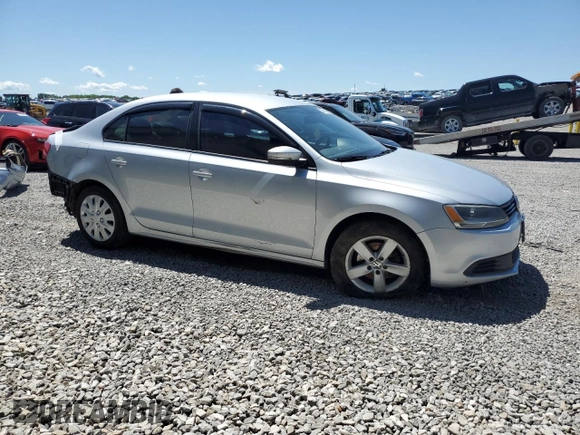 2012 Volkswagen Jetta SE с VIN 3VWDX7AJ3CM456439, выставлен на аукционе Copart как лот 58042275 с пробегом 338 586 миль миль и Списание • Salvage title. История ставок и продаж доступна на DreamBid. Изображение 4.