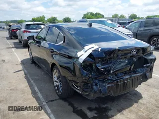 2024 Lexus ES 350 Luxury z VIN 58AEZ1B15RU180643, wystawiony jako IAAI lot #42296720 z przebiegiem 19 457 mil mil oraz . Historia ofert i sprzedaży dostępna na DreamBid. Obrazek 3.
