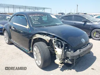 2013 Volkswagen Beetle 2.5L with VIN 3VWHX7AT3DM603962, listed as a IAAI auction lot 42329256 with 137,285 mi miles and . Bid and sale history available at DreamBid. Image 6.