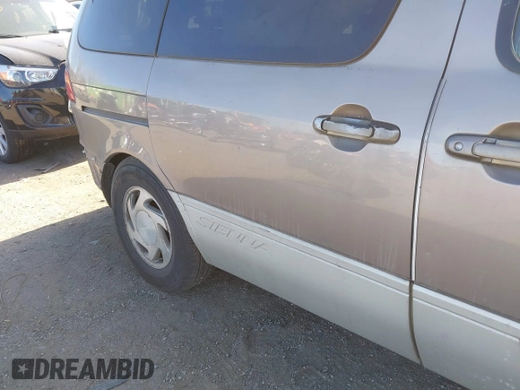 1998 Toyota Sienna LE с VIN 4T3ZF13CXWU079697, выставлен на аукционе IAAI как лот 40724757 с пробегом 203 525 миль миль и . История ставок и продаж доступна на DreamBid. Изображение 15.