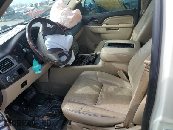 2014 GMC Yukon Denali with VIN 1GKS2EEF1ER134715, listed as a Copart auction lot 47008184 with 0 mi miles and Salvage Title. Bid and sale history available at carsss.com. Image 7.