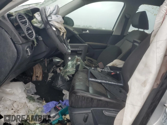 2017 Volkswagen Tiguan S with VIN WVGAV7AXXHK039703, listed as a Copart auction lot 59175923 with Not provided miles and Salvage title. Bid and sale history available at DreamBid. Image 7.
