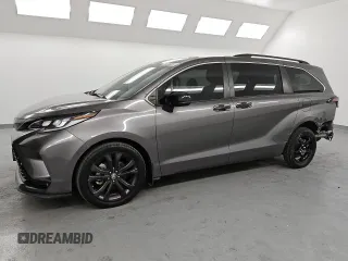 2022 Toyota Sienna XSE z VIN 5TDDRKEC6NS097540, wystawiony jako Copart lot #52853935 z przebiegiem 35 096 mil mil oraz Czysty tytuł • Clean title. Historia ofert i sprzedaży dostępna na DreamBid. Obrazek 1.