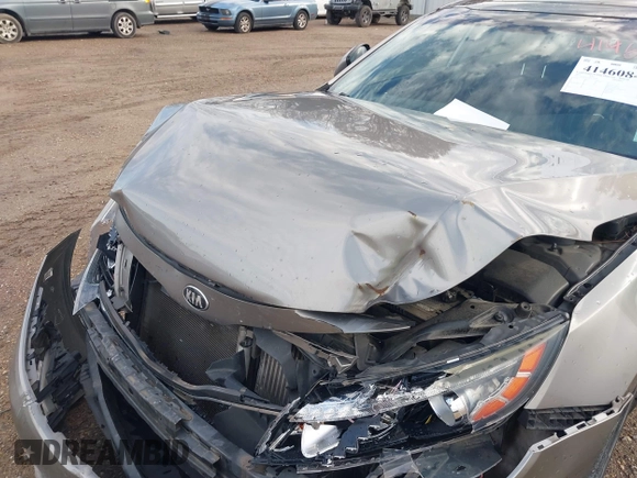 2015 Kia Optima SX Turbo with VIN 5XXGR4A6XFG395441, listed as a IAAI auction lot 41460842 with 140,958 mi miles. Bid and sale history available at carsss.com. Image 10.