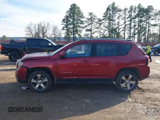 2016 Jeep Compass High Altitude Edition with VIN 1C4NJDEB0GD546448, listed as a IAAI auction lot 41440390 with 139,722 mi miles. Bid and sale history available at carsss.com. Image 14.