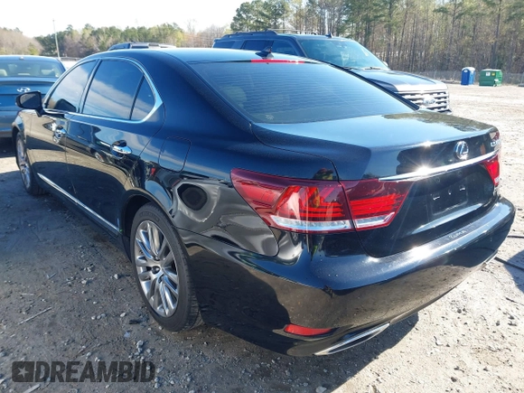 2013 Lexus LS 460 L z VIN JTHGL5EF4D5047720, wystawiony jako IAAI lot #41854275 z przebiegiem 144 564 mil mil oraz . Historia ofert i sprzedaży dostępna na DreamBid. Obrazek 3.