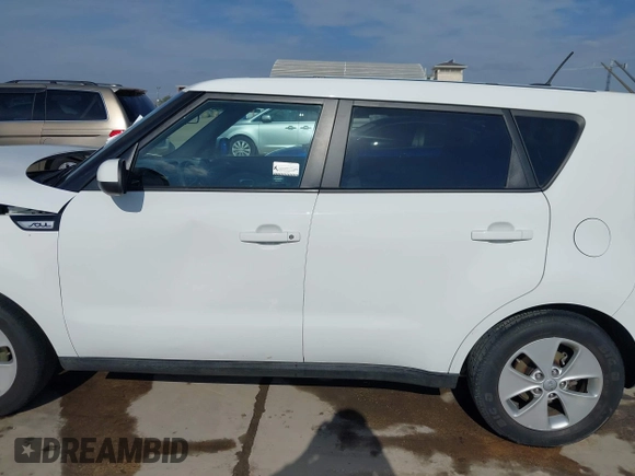 2015 Kia Soul with VIN KNDJN2A20F7134864, listed as a IAAI auction lot 41568503 with 89,627 mi miles and . Bid and sale history available at DreamBid. Image 15.