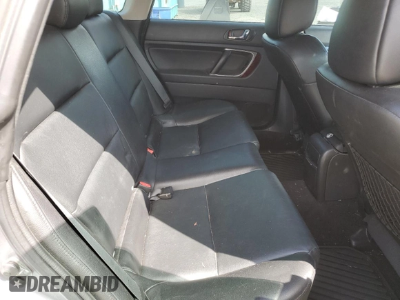 2008 Subaru Outback Limited z VIN 4S4BP62C687333090, wystawiony jako Copart lot #55895645 z przebiegiem 203 256 mil mil oraz Szkoda całkowita • Salvage title. Historia ofert i sprzedaży dostępna na DreamBid. Obrazek 11.