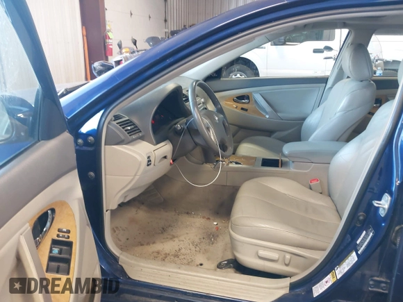2007 Toyota Camry LE with VIN 4T1BK46K17U048804, listed as a IAAI auction lot 42158980 with 179,633 mi miles and . Bid and sale history available at DreamBid. Image 5.
