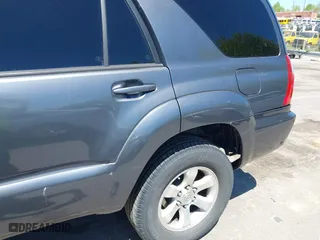 2006 Toyota 4Runner SR5 with VIN JTEBU14R668060785, listed as a IAAI auction lot 42072120 with 232,129 mi miles. Bid and sale history available at carsss.com. Image 6.