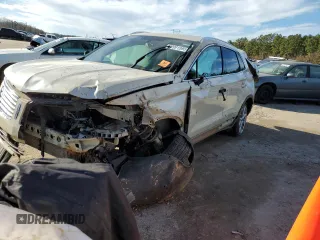 2018 Lincoln MKC Reserve with VIN 5LMCJ3C96JUL00344, listed as a Copart auction lot 88991995 with Not provided miles and Salvage title. Bid and sale history available at DreamBid. Image 1.