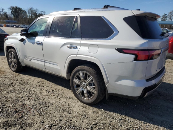 2024 Toyota Sequoia SR5 with VIN 7SVAAABA3RX044551, listed as a Copart auction lot 82015184 with 13,878 mi miles and Salvage Title. Bid and sale history available at carsss.com. Image 2.