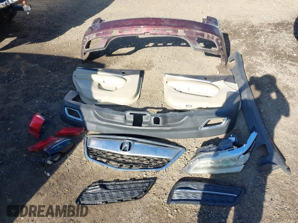2014 Acura MDX Technology with VIN 5FRYD3H47EB004439, listed as a IAAI auction lot 41738172 with 169,946 mi miles and . Bid and sale history available at DreamBid. Image 12.