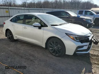 2025 Toyota Corolla Hybrid LE with VIN JTDBDMHE3S3017235, listed as a Copart auction lot 48109915 with 1,270 mi miles and Salvage Title. Bid and sale history available at carsss.com. Image 4.