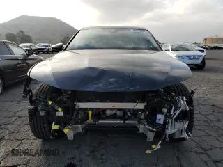 2022 Audi e-tron Sportback S line Premium z VIN WA11AAGE8NB022696, wystawiony jako Copart lot #86595464 z przebiegiem 36 024 mil mil oraz Szkoda całkowita • Salvage title. Historia ofert i sprzedaży dostępna na DreamBid. Obrazek 5.