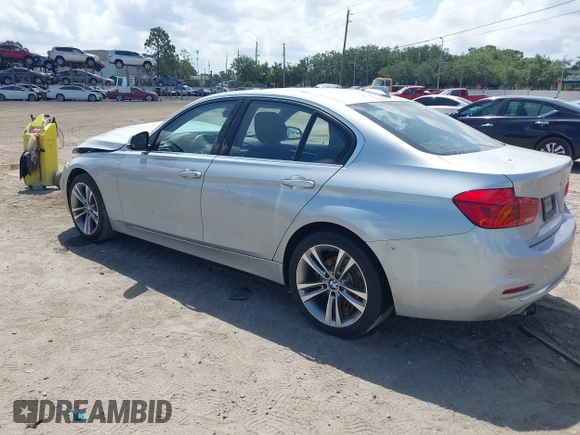 2016 BMW 3 Series 328i z VIN WBA8E9C56GK646297, wystawiony jako IAAI lot #42295893 z przebiegiem 80 134 mil mil oraz . Historia ofert i sprzedaży dostępna na DreamBid. Obrazek 3.