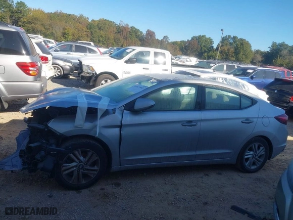 2020 Hyundai Elantra SEL with VIN 5NPD84LF9LH631628, listed as a IAAI auction lot 40649985 with 176,391 mi miles. Bid and sale history available at carsss.com. Image 14.