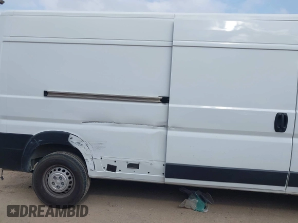2024 Ram ProMaster Cargo Tradesman with VIN 3C6LRVDG1RE132283, listed as a IAAI auction lot 41938357 with 31,413 mi miles and . Bid and sale history available at DreamBid. Image 6.