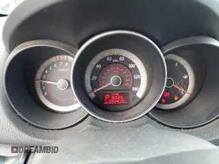 2010 Kia Forte EX z VIN KNAFU4A20A5295544, wystawiony jako Copart lot #58595625 z przebiegiem 322 520 mil mil oraz Szkoda całkowita • Salvage title. Historia ofert i sprzedaży dostępna na DreamBid. Obrazek 9.