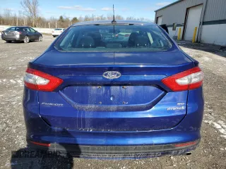 2013 Ford Fusion SE Hybrid z VIN 3FA6P0LU3DR207191, wystawiony jako Copart lot #47504025 z przebiegiem Nie podano mil oraz Nie do naprawy • Non repairable. Historia ofert i sprzedaży dostępna na DreamBid. Obrazek 6.