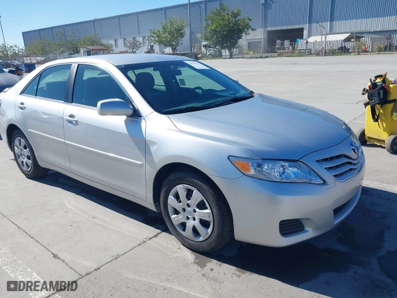 2010 Toyota Camry with VIN 4T1BF3EK5AU059764, listed as a IAAI auction lot 41817921 with 3,993 mi miles. Bid and sale history available at carsss.com. Image 1.