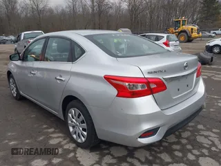 2016 Nissan Sentra S with VIN 3N1AB7AP3GY306129, listed as a IAAI auction lot 41740492 with 139,834 mi miles and . Bid and sale history available at DreamBid. Image 3.