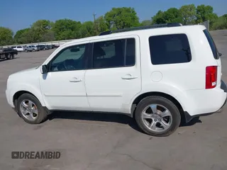 2015 Honda Pilot EX-L with VIN 5FNYF4H56FB061663, listed as a IAAI auction lot 41873152 with 211,876 mi miles and . Bid and sale history available at carsss.com. Image 14.