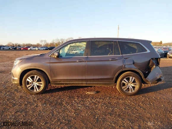 2017 Honda Pilot EX-L with VIN 5FNYF5H56HB020703, listed as a IAAI auction lot 41366342 with 96,618 mi miles. Bid and sale history available at carsss.com. Image 14.