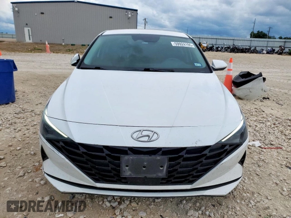 2021 Hyundai Elantra SEL z VIN 5NPLS4AG9MH016863, wystawiony jako Copart lot #59924195 z przebiegiem 33 353 mil mil oraz Szkoda całkowita • Salvage title. Historia ofert i sprzedaży dostępna na DreamBid. Obrazek 5.