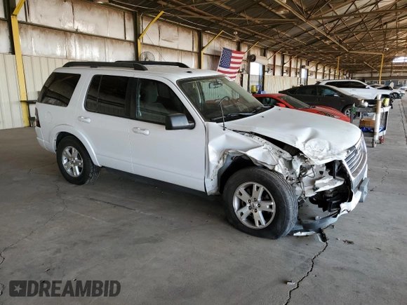 2010 Ford Explorer XLT z VIN 1FMEU7DE4AUA83284, wystawiony jako Copart lot #62513215 z przebiegiem 134 656 mil mil oraz Szkoda całkowita • Salvage title. Historia ofert i sprzedaży dostępna na DreamBid. Obrazek 4.