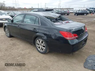 2008 Toyota Avalon XL with VIN 4T1BK36B58U293889, listed as a IAAI auction lot 41843953 with 192,860 mi miles. Bid and sale history available at carsss.com. Image 3.