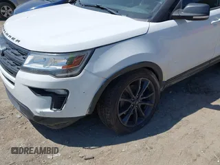 2018 Ford Explorer XLT with VIN 1FM5K7D85JGA13050, listed as a IAAI auction lot 42238472 with 174,082 mi miles and . Bid and sale history available at DreamBid. Image 6.