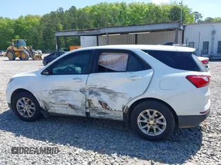 2020 Chevrolet Equinox LS z VIN 3GNAXHEV6LS683703, wystawiony jako IAAI lot #42009803 z przebiegiem 111 056 mil mil oraz . Historia ofert i sprzedaży dostępna na DreamBid. Obrazek 14.