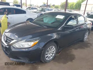 2016 Nissan Altima SR z VIN 1N4AL3AP0GC216597, wystawiony jako IAAI lot #41987929 z przebiegiem 191 736 mil mil oraz . Historia ofert i sprzedaży dostępna na DreamBid. Obrazek 18.