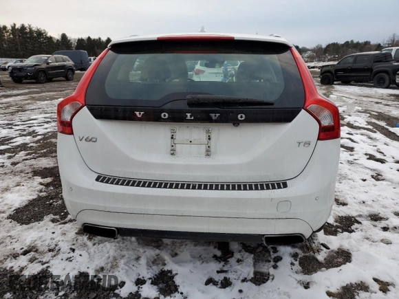 2017 Volvo V60 Premier with VIN YV140MEKXH1346821, listed as a Copart auction lot 88649475 with 68,048 mi miles and Salvage Title. Bid and sale history available at carsss.com. Image 6.