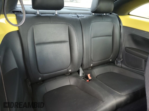 2014 Volkswagen Beetle with VIN 3VWHX7AT6EM632938, listed as a Copart auction lot 58599124 with 89,546 mi miles and Salvage Title. Bid and sale history available at DreamBid. Image 10.