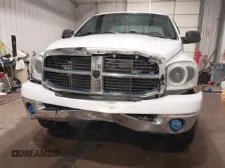 2007 Dodge Ram 2500 SLT with VIN 1D7KS28C87J567211, listed as a IAAI auction lot 41344967 with 194,618 mi miles. Bid and sale history available at carsss.com. Image 6.
