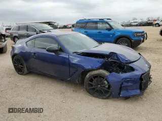 2024 Toyota GR86 Premium with VIN JF1ZNBE16R9752564, listed as a Copart auction lot 45557715 with 11,605 mi miles and Salvage Title. Bid and sale history available at carsss.com. Image 4.