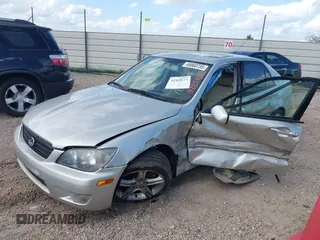 2004 Lexus IS 300/350 with VIN JTHBD192940082113, listed as a IAAI auction lot 41954373 with 189,891 mi miles and . Bid and sale history available at carsss.com. Image 2.