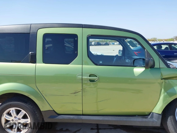 2006 Honda Element EX-P with VIN 5J6YH18786L015818, listed as a IAAI auction lot 41823259 with 165,802 mi miles and . Bid and sale history available at DreamBid. Image 13.