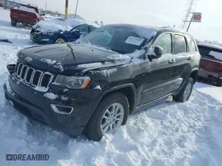 2018 Jeep Grand Cherokee Laredo E with VIN 1C4RJFAG1JC200226, listed as a IAAI auction lot 41277915 with 64,031 mi miles. Bid and sale history available at carsss.com. Image 17.