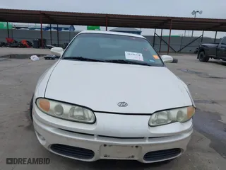 2002 Oldsmobile Aurora with VIN 1G3GR64H124127052, listed as a IAAI auction lot 41646711 with 198,141 mi miles. Bid and sale history available at carsss.com. Image 13.
