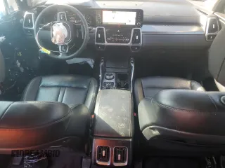 2023 Kia Sorento EX z VIN KNDRHDLG5P5142566, wystawiony jako Copart lot #49736665 z przebiegiem 69 993 mil mil oraz Szkoda całkowita • Salvage title. Historia ofert i sprzedaży dostępna na DreamBid. Obrazek 8.