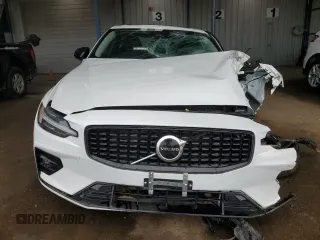 2025 Volvo S60 Core with VIN 7JRL12GJXSG364362, listed as a Copart auction lot 51022375 with Not Provided miles and Salvage Title. Bid and sale history available at carsss.com. Image 5.