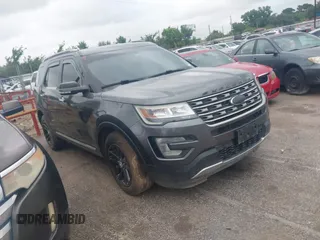 2016 Ford Explorer XLT with VIN 1FM5K7DH0GGD01597, listed as a IAAI auction lot 42069036 with 160,185 mi miles and . Bid and sale history available at carsss.com. Image 1.