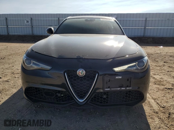 2022 Alfa Romeo Giulia Ti with VIN ZARFAMBN4N7661008, listed as a Copart auction lot 68896384 with 13,697 mi miles and Salvage Title. Bid and sale history available at carsss.com. Image 5.