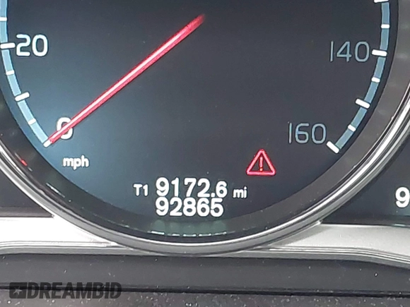 2014 Volvo XC60 R-Design Premier Plus with VIN YV4902DZ4E2554386, listed as a IAAI auction lot 42065061 with 92,865 mi miles and . Bid and sale history available at DreamBid. Image 16.